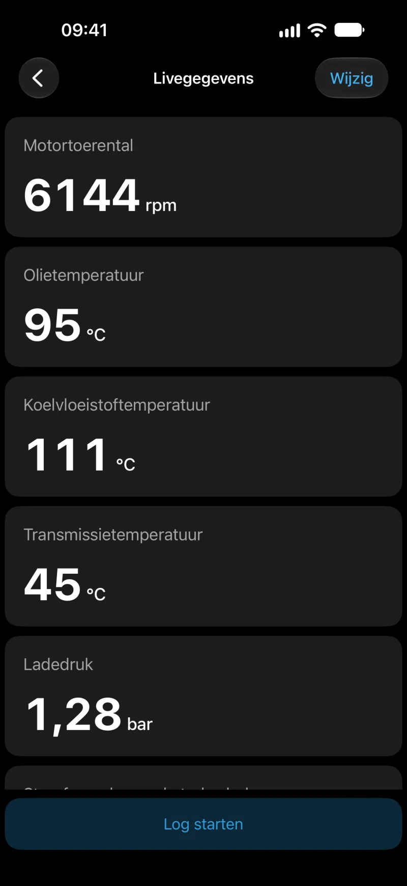 Scherm met livegegevens en sensorwaarden in BimmerLink op iPhone